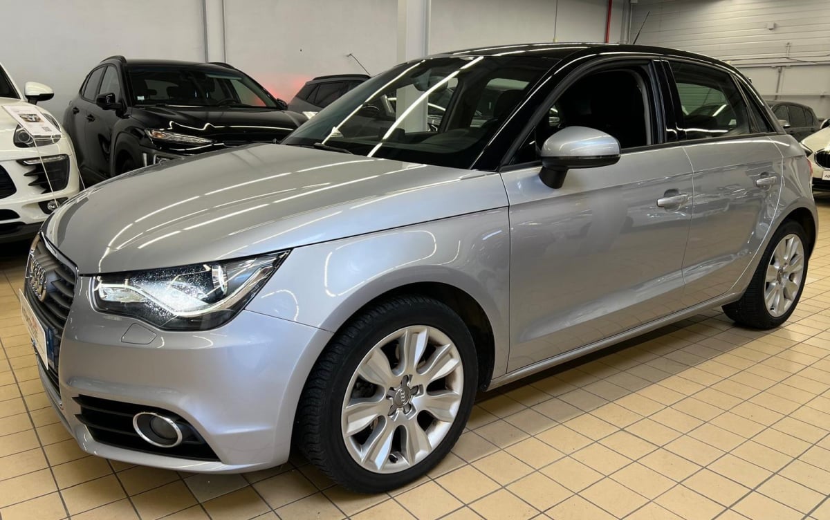 Audi A1 SPORTBACK 1.4 TFSI 122 AMBITION S TRONIC — 1
