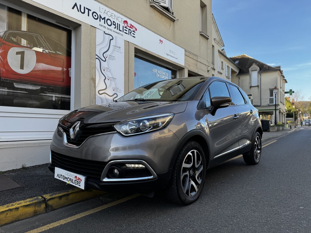 Renault Captur 0.9 TCE 90 ENERGY INTENS — 1