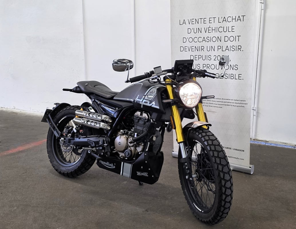 Mondial HPS 125 cm3 Hipster — 1