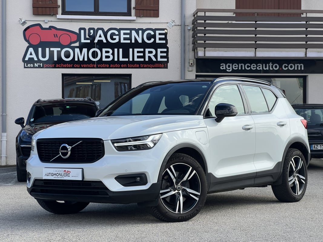 Volvo XC40 Recharge T5 262ch R-DESIGN — 1