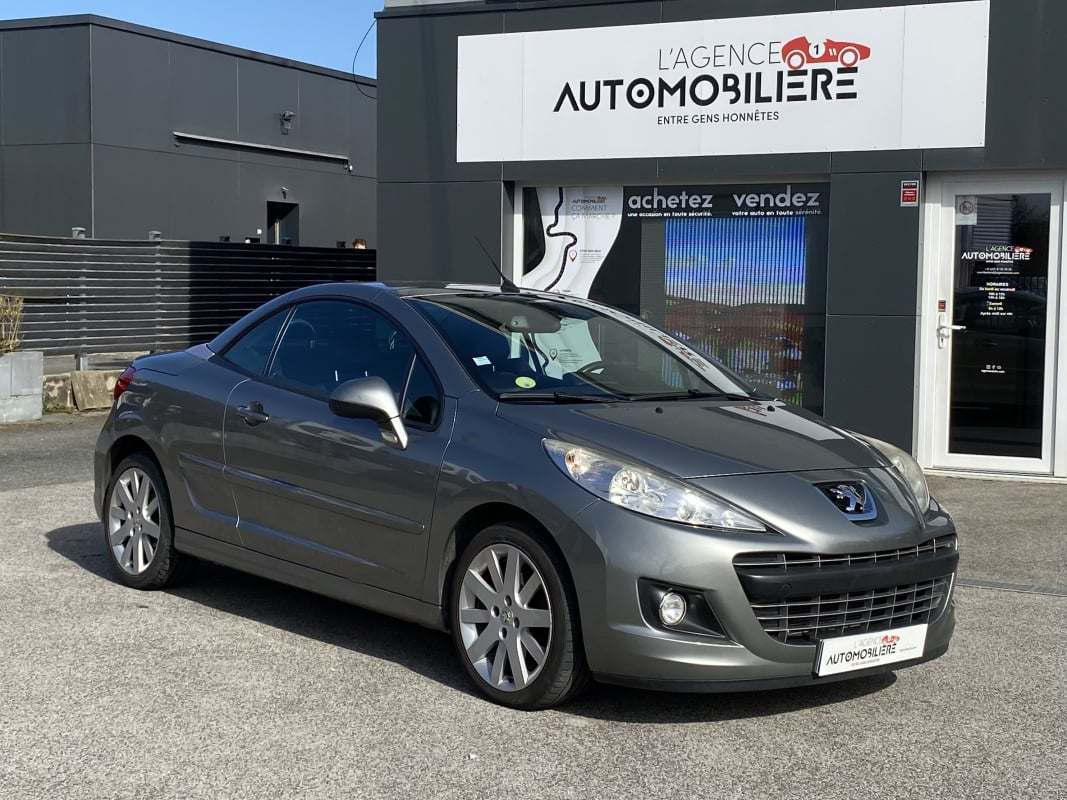Peugeot 207 CC 1.6 HDI 112 FELINE - HIFI JBL - SIEGES CHAUFFANTS — 1