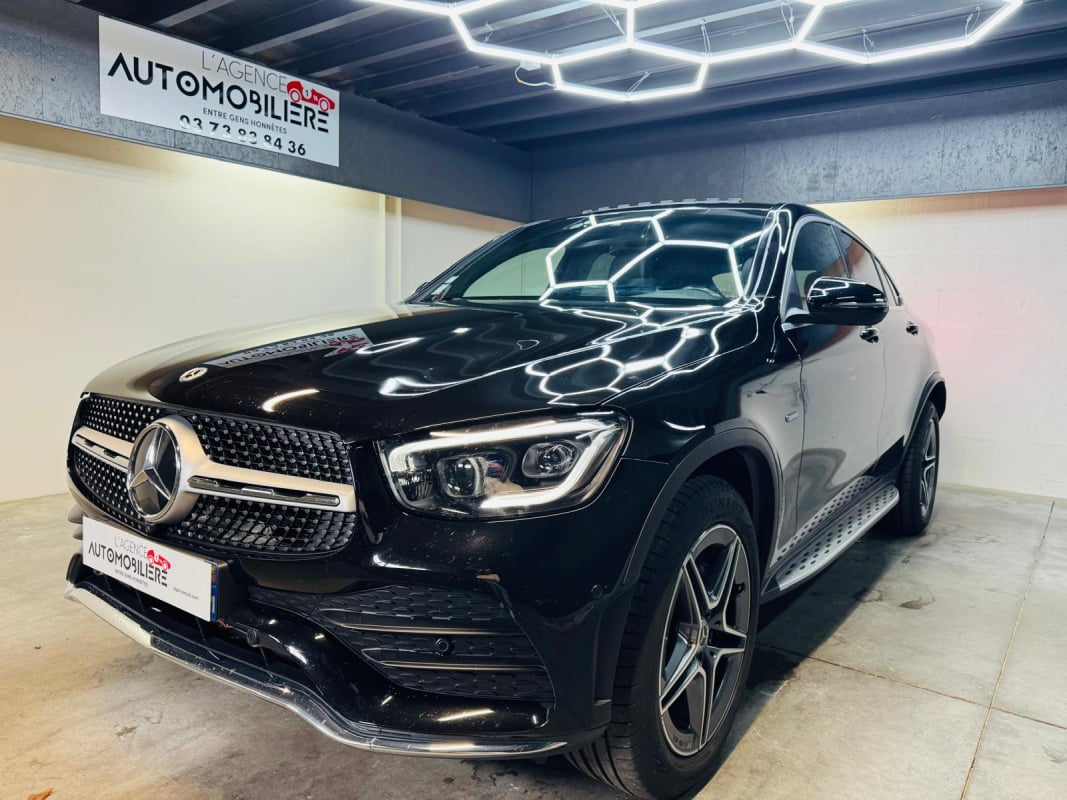 Mercedes-Benz GLC coupé 300 E EQ Power 4MATIC 9G-TRONIC 211 CV — 1