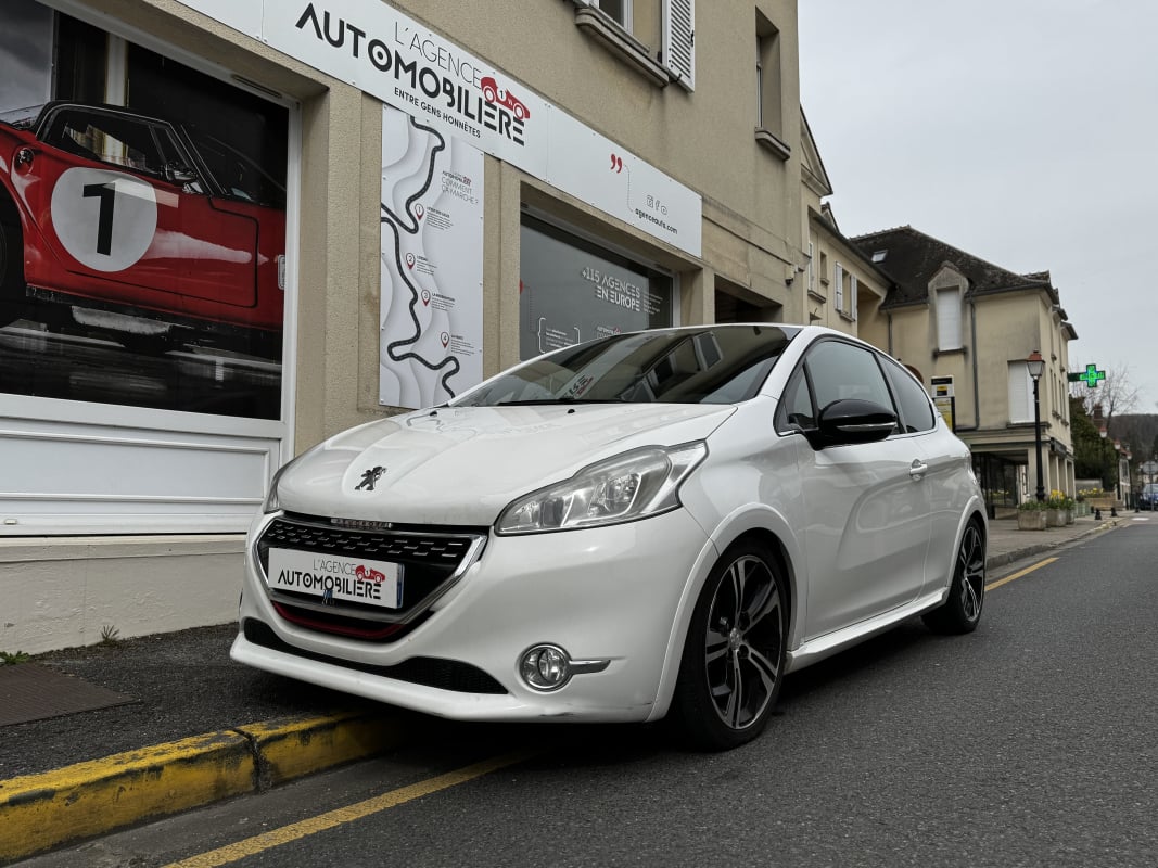 Peugeot 208 GTi 1.6 THP 200cv BVM6 CT -6mois DANS L'ETAT ROULANTE PAS DE VOYANT — 1