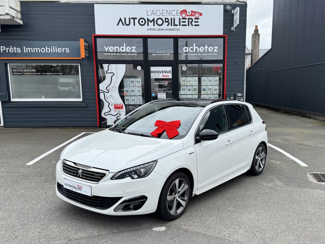 Peugeot 308 1.2 Essence 130 ch BVM6 Gt-Line (Attelage) — 1