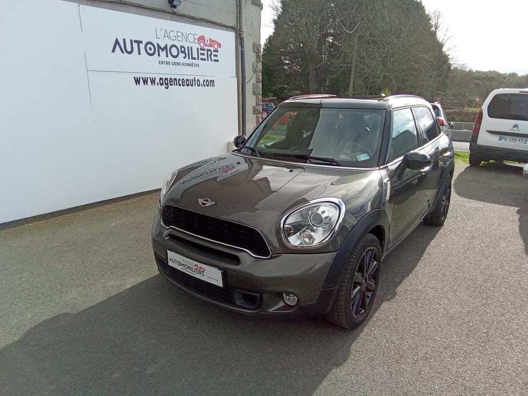 Mini Countryman 2.0 D 143 R60 PACK RED HOT CHILI — 1