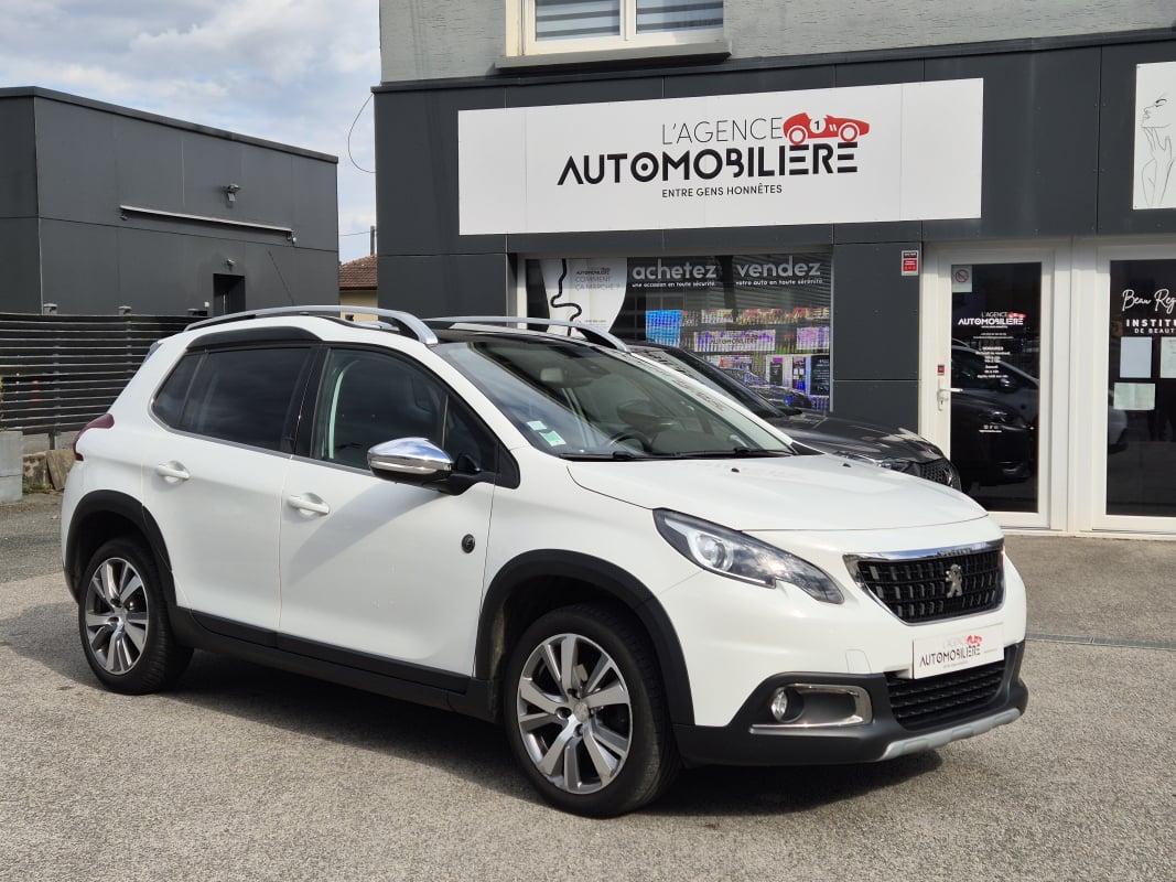 Peugeot 2008 1.2 PURETECH 110 CROSSWAY — 1