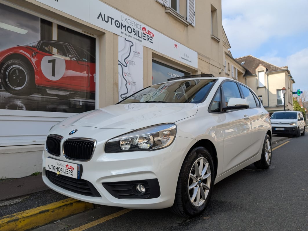 BMW Série 2 ActiveTourer 216I PREMIERE + TOIT OUVRANT — 1