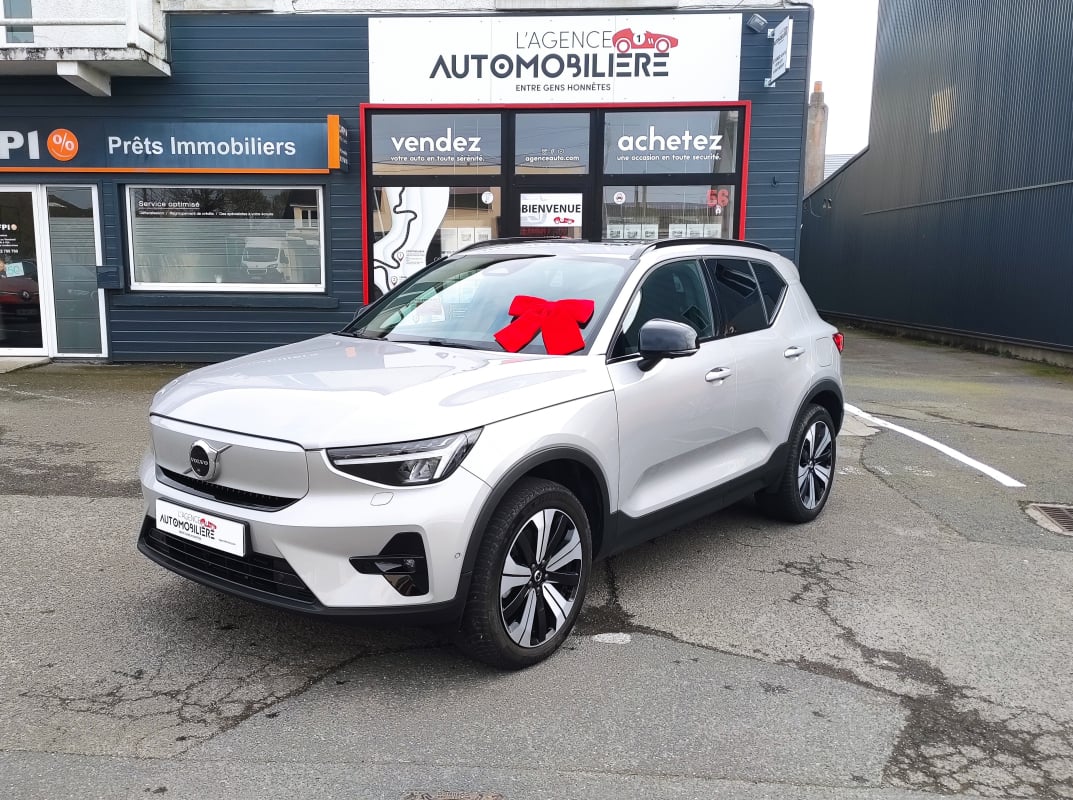 Volvo XC40 P8 RECHARGE TWIN AWD 408 ch ULTIMATE EDITION (Attelage) — 1
