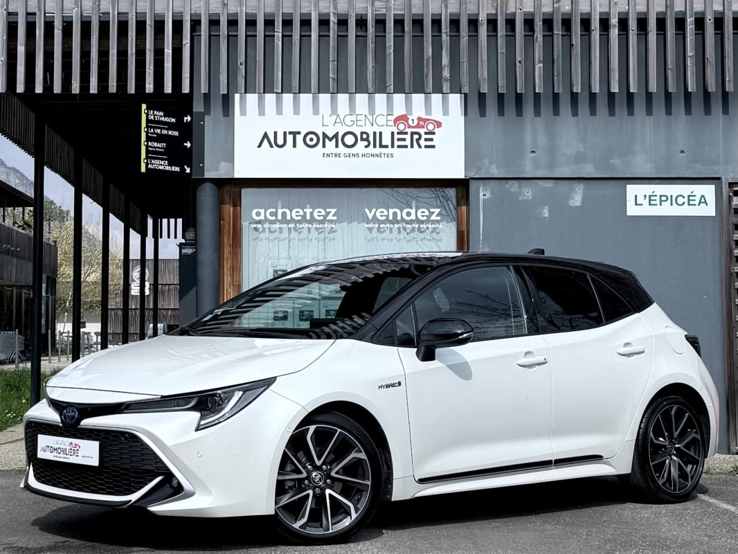 Toyota Corolla 1.8 VVT-i 122h HSD Collection CVT — 1