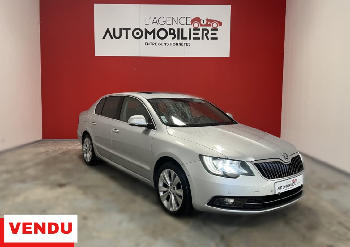 Skoda Superb SKODA SUPERB 2.0 TDI 170 DSG6 ELEGANCE+ ATTELAGE — 1