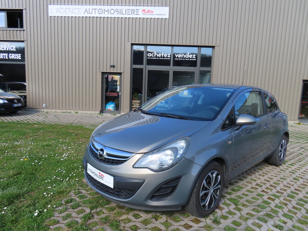 Opel Corsa 1.2 16V Graphite 85Cv — 1