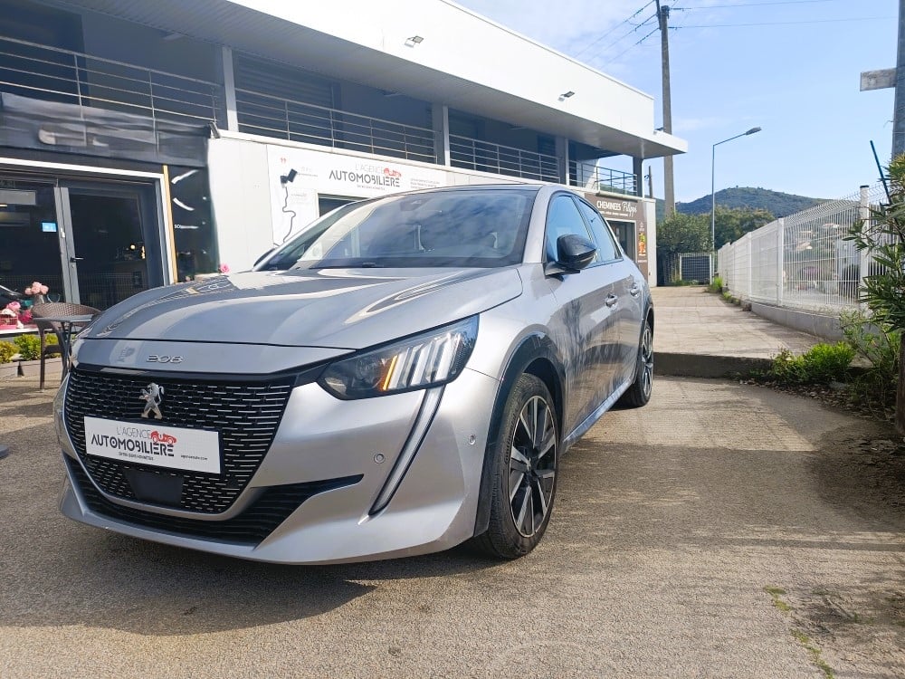 Peugeot 208 1.2 100ch S&S GT EAT8 — 1