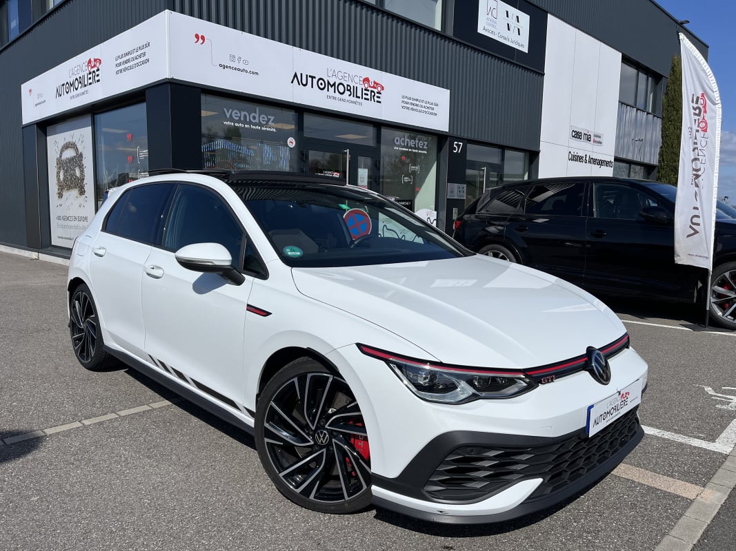 Volkswagen Golf 8 GTI CLUBSPORT 2.0 TSi 300CV DSG7 / TOIT OUVRANT- GARANTIE 12 MOIS — 1