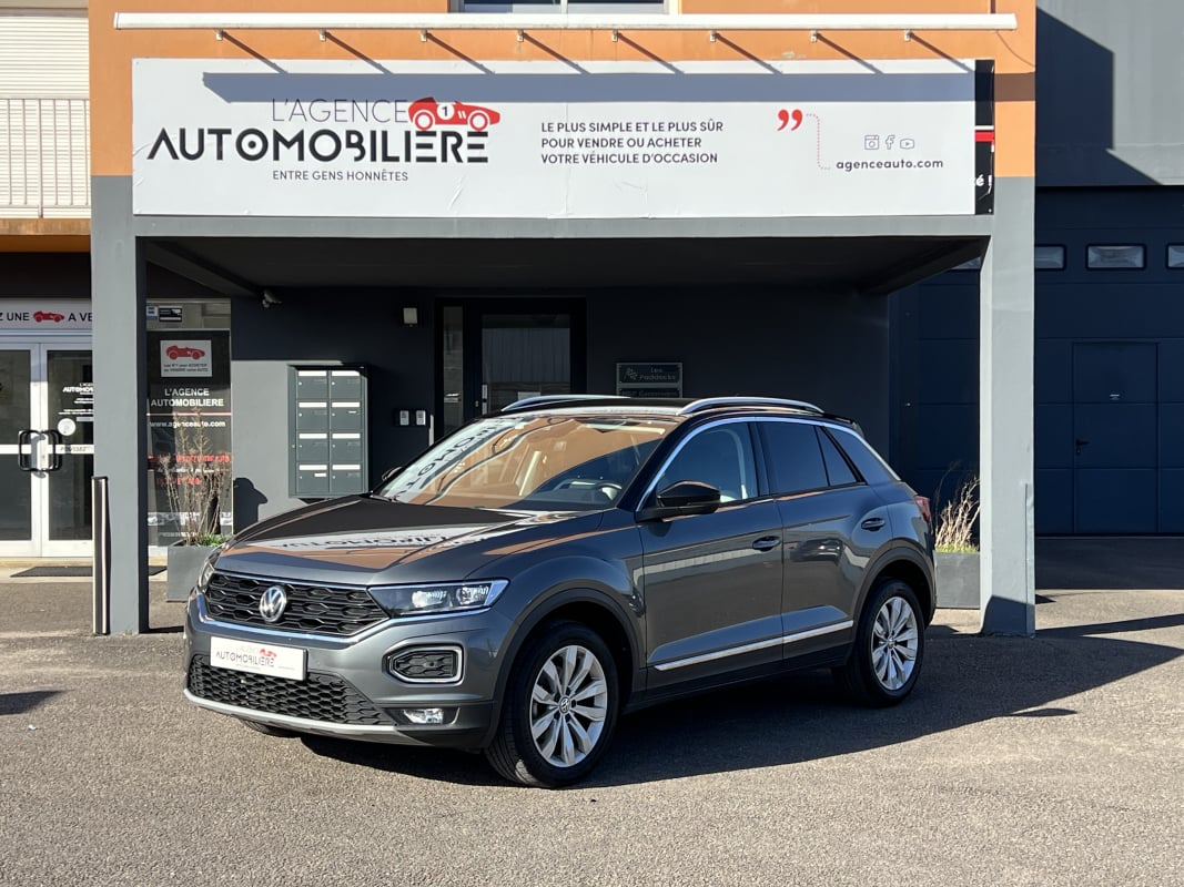 Volkswagen T-roc 1.5 TSI DSG7 150 CV Carat Caméra - CarPlay - Hayon Electrique - Angles Mort — 1