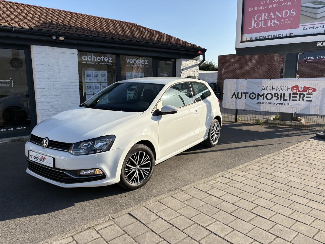Volkswagen Polo V (2) 1.0 60 ALLSTAR 3P CARPLAY — 1