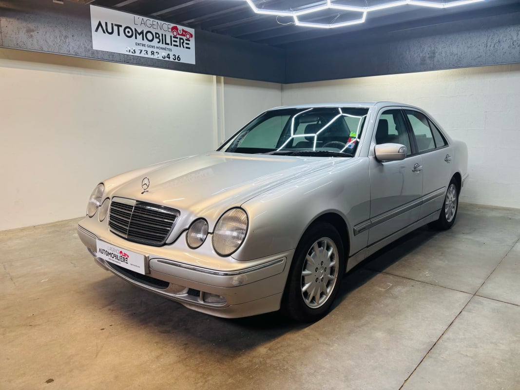 Mercedes-Benz Classe E 200 CDI 2.2 116 CH ELEGANCE — 1
