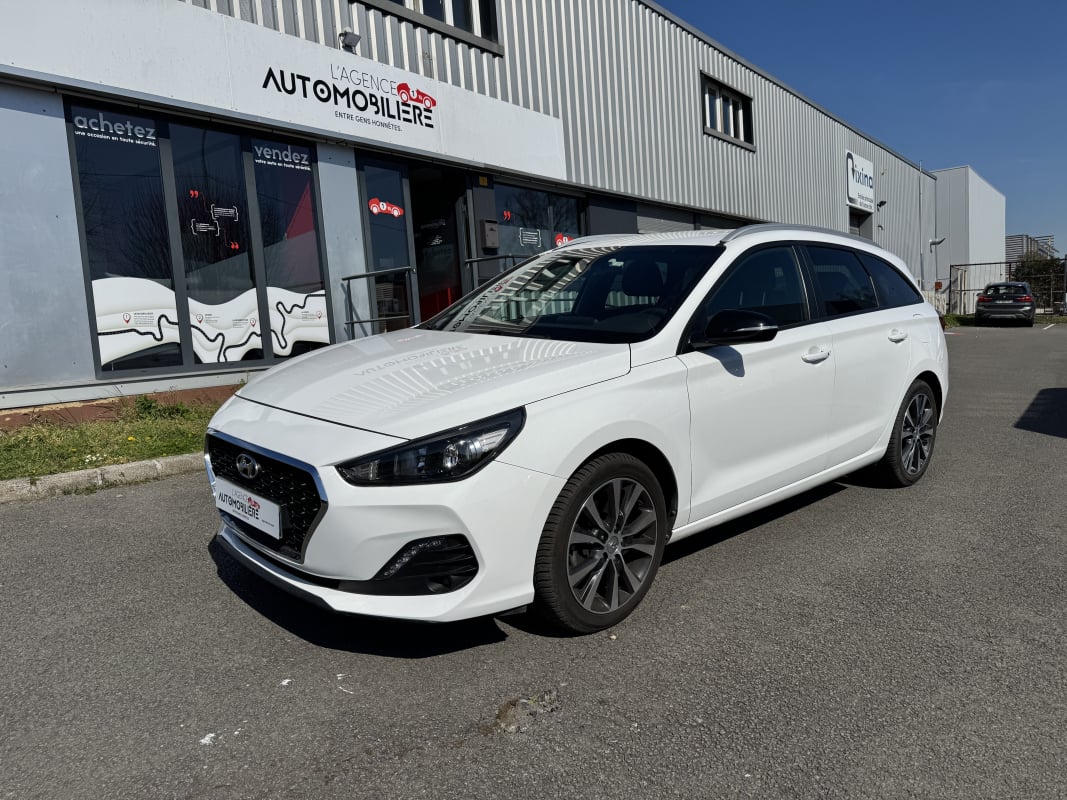 Hyundai i30 SW 1.0 T-GDi 12V S&S 120 cv MONDIAL — 1