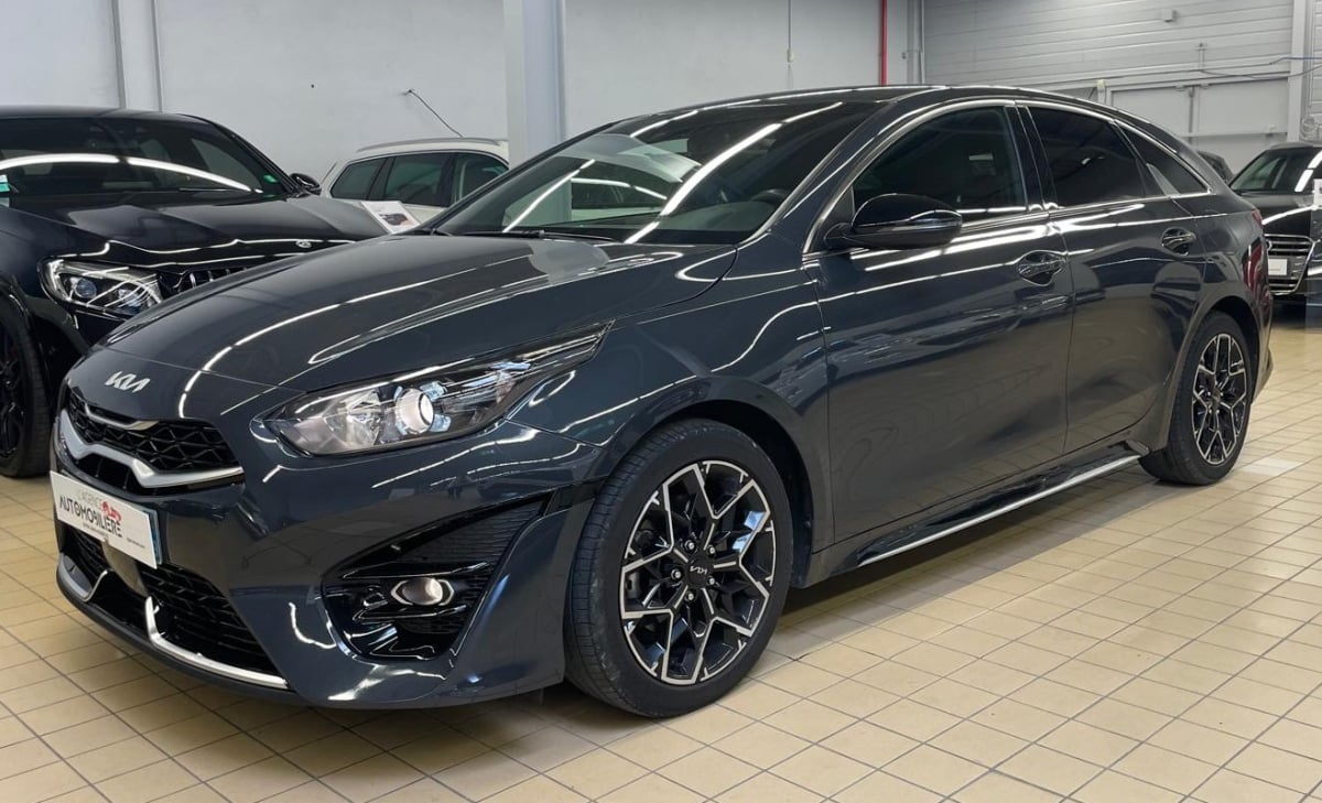 Kia ProCeed 1.5 T-GDI 160 GT LINE DCT7 — 1