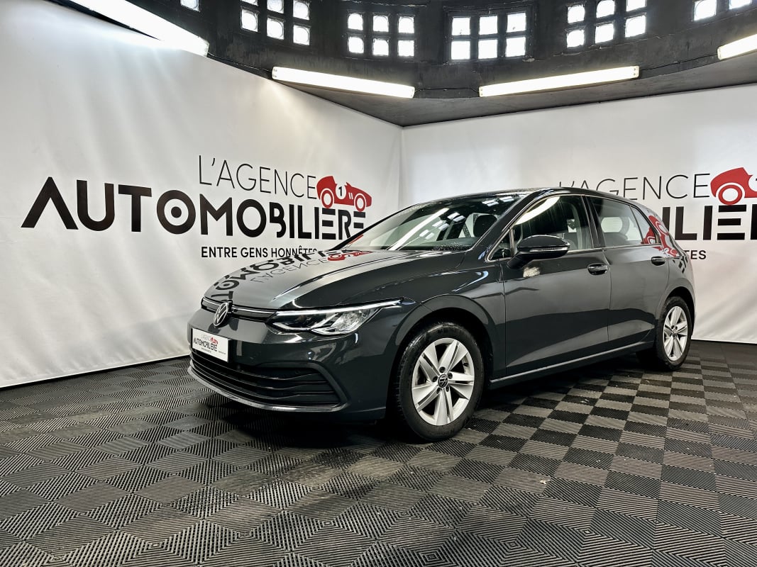 Volkswagen Golf 1.0 TSI 110 LIFE BVM6 — 1