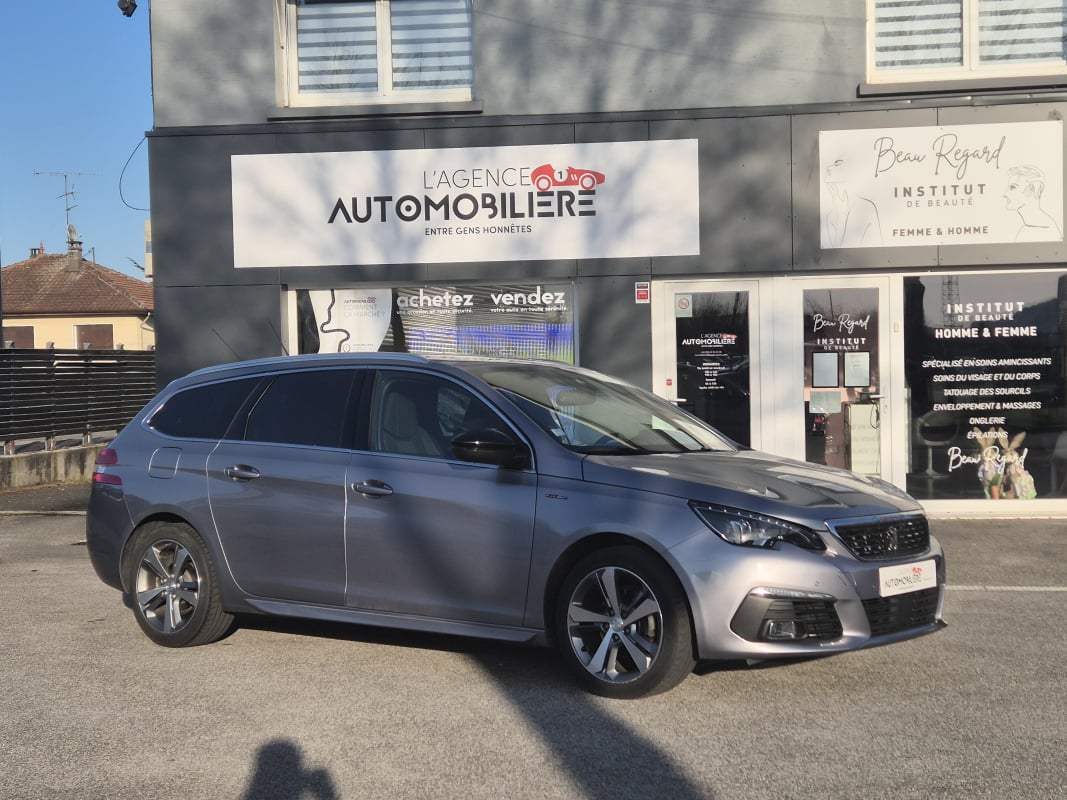 Peugeot 308 SW 1.5 BLUEHDI 130 CV GT LINE EAT8 - 29000 Kms - — 1