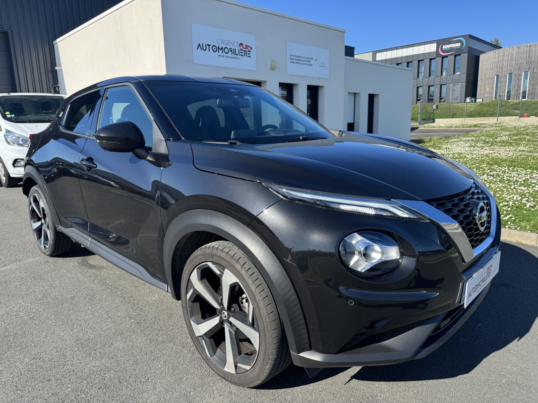 Nissan Juke II 1.0 DIG-T 114 TEKNA BVA — 1