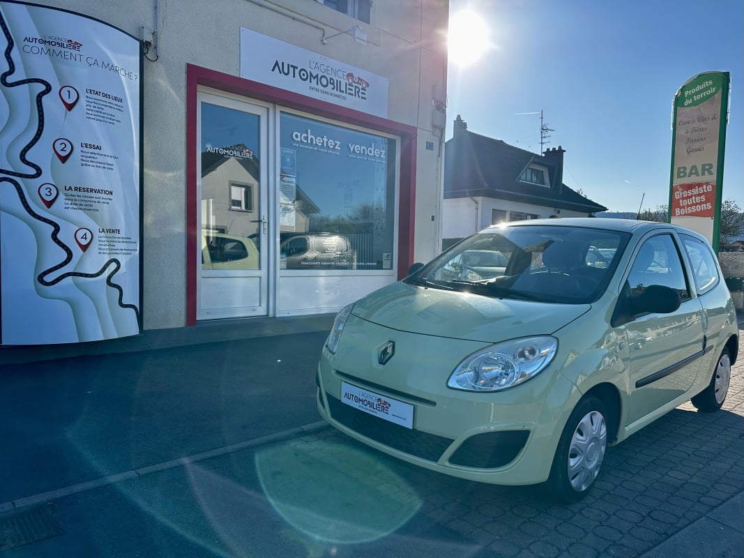 Renault Twingo 1.2 i 60cv Accès - Bluetooth — 1