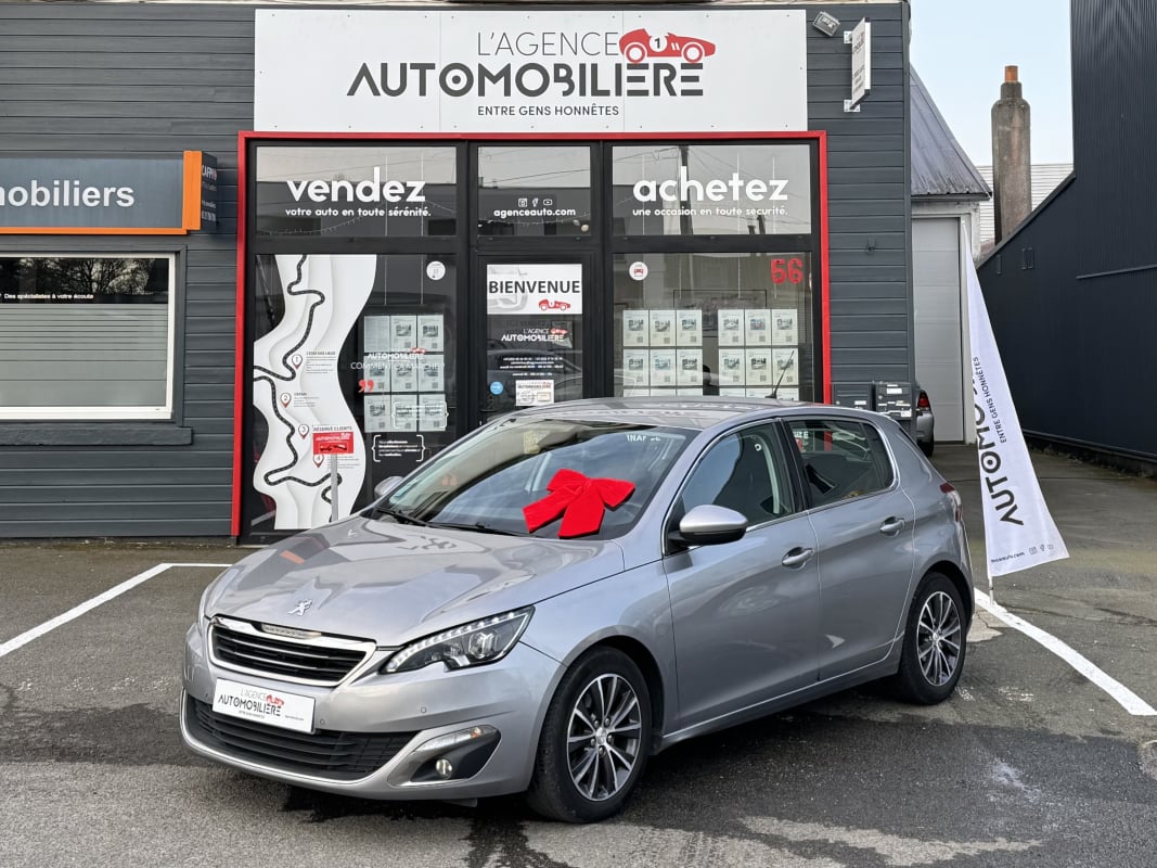 Peugeot 308 2.0 BlueHDi 150 ch BVA6 ALLURE (Attelage + Distri faite) — 1