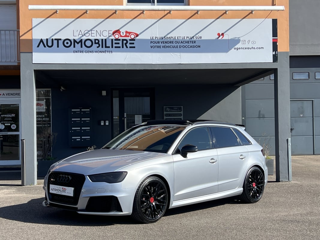 Audi RS3 8V 2.5 367 CV Toit ouvrant/B&O/Echappement RS/Sièges RS-chauffants/Caméra/Keyless — 1