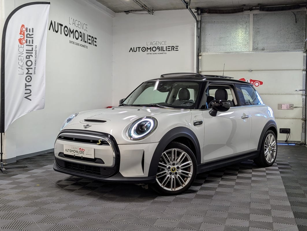 Mini Mini III (2) (F56) HATCH COOPER SE 184 EDITION CAMDEN 32.6 KWH — 1