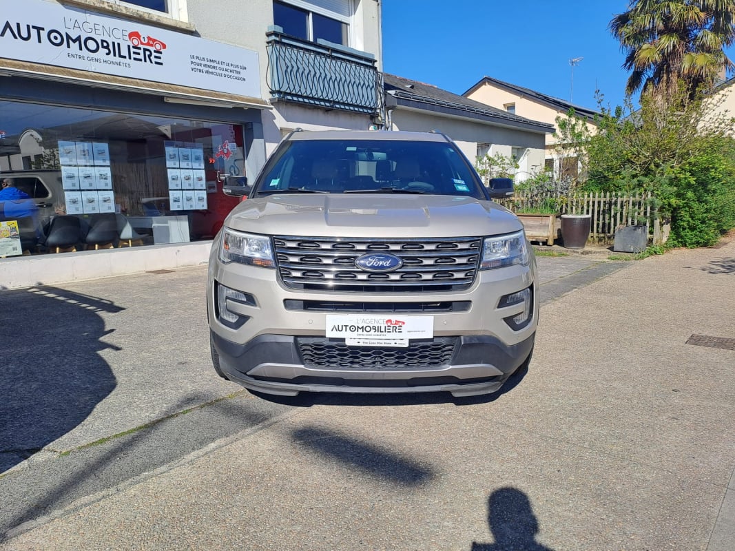 Ford Explorer EcoBoost 3.5i V6 XLT - 7 Places — 2