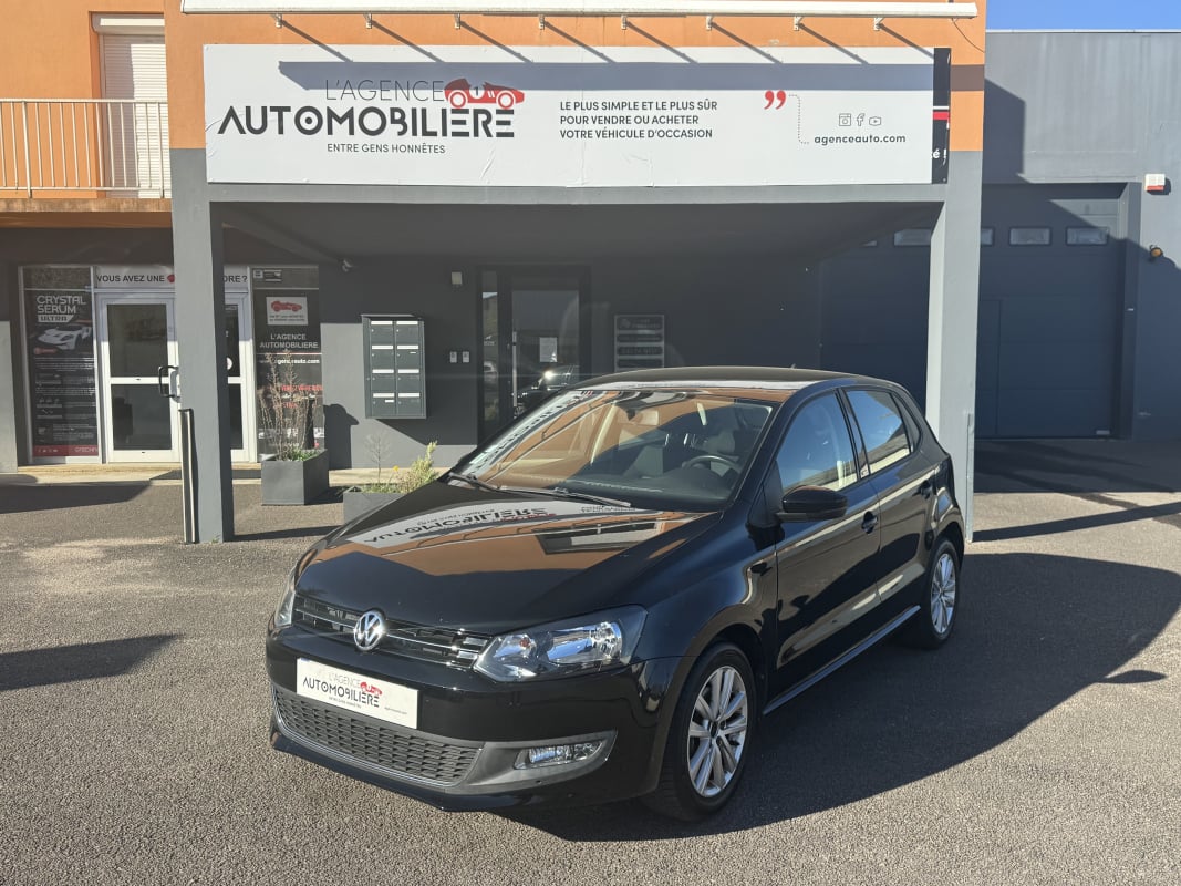 Volkswagen Polo Style 5 portes 1.2 i 12V 70 cv Bluetooth — 1