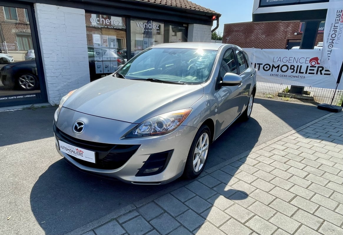 Mazda Mazda 3 1.6 MZR ELEGANCE — 1