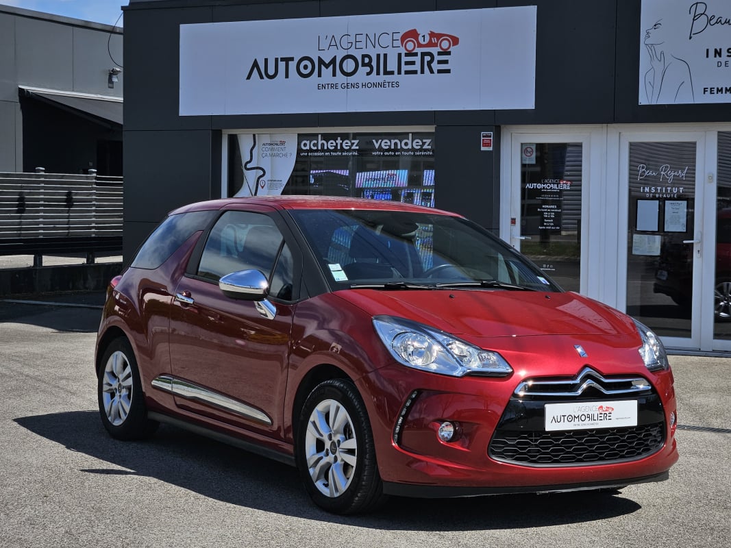 Citroen DS3 1.6 VTI 120 SO CHIC - 49500 kms - — 1