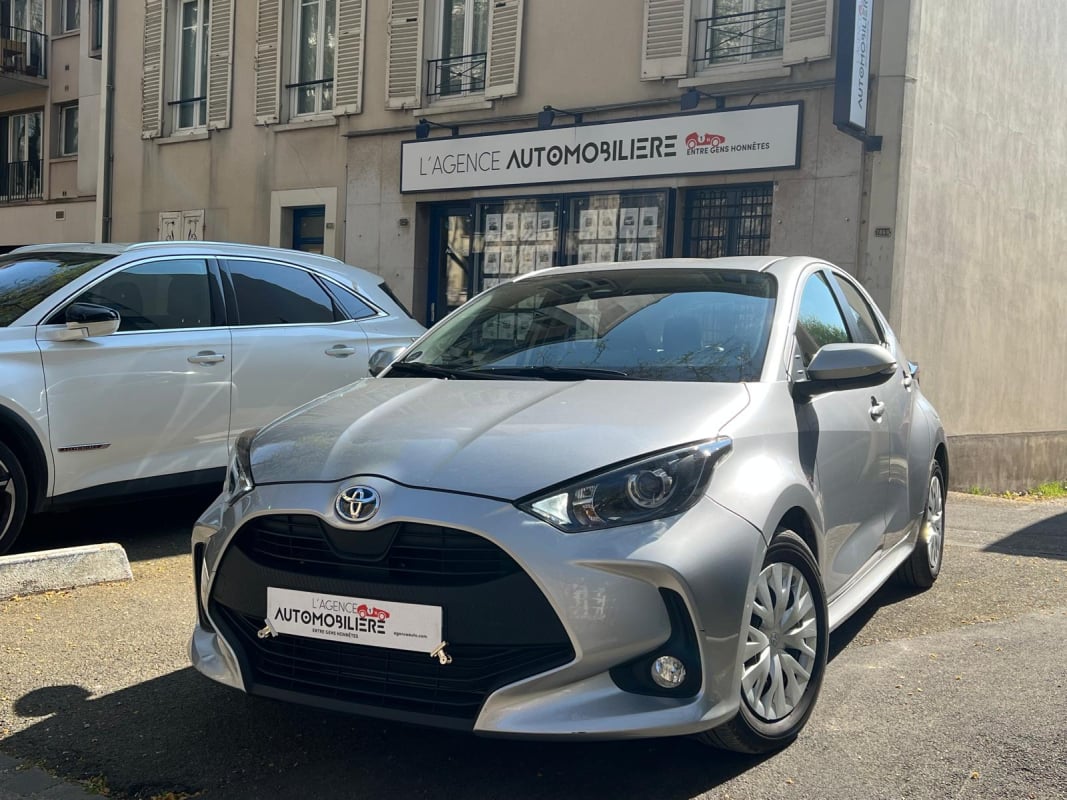 Toyota Yaris IV HYBRIDE 116H DYNAMIC 1ERE MAIN — 1