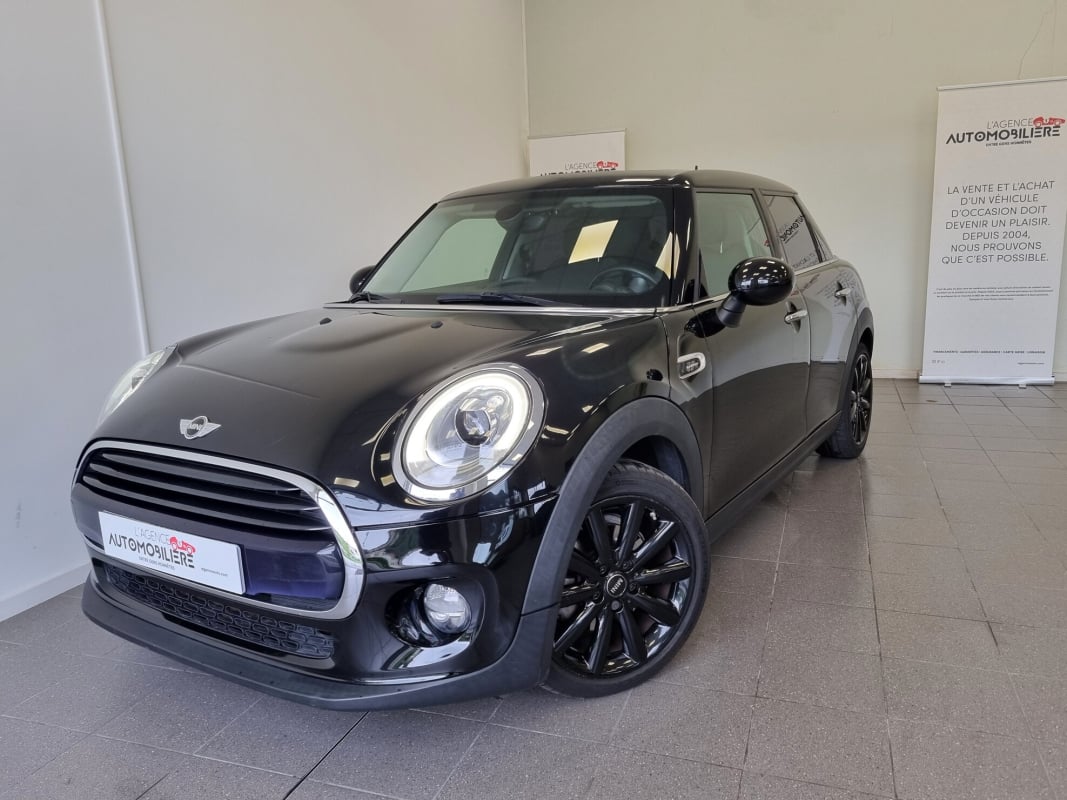 Mini Cooper III (F56) Cooper 136ch Blackfriars BVA - Toit Ouvrant — 1
