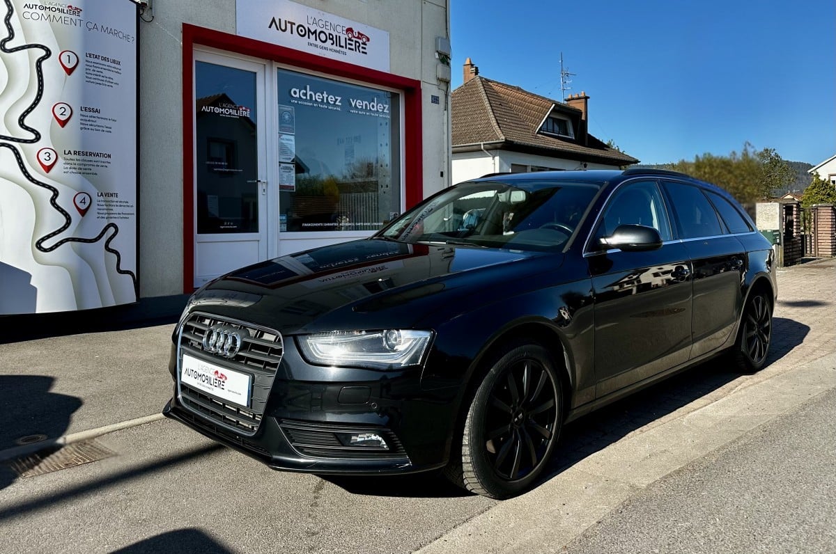 Audi A4 Avant Break Quattro 3.0 TDI V6 245ch AMBITION LUXE - Siège chauffant — 1