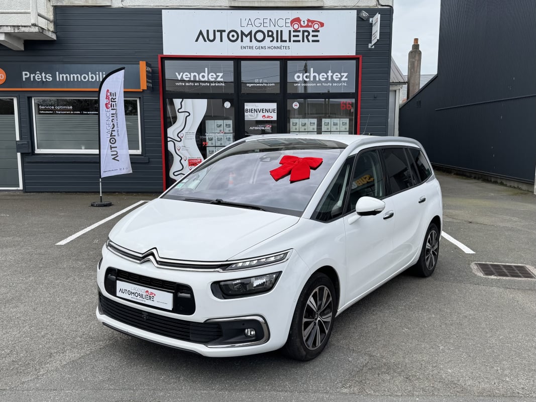 Citroen Grand C4 Picasso 1.6 HDI 120Ch BVM6 Shine 7PL (1ère Main) — 1