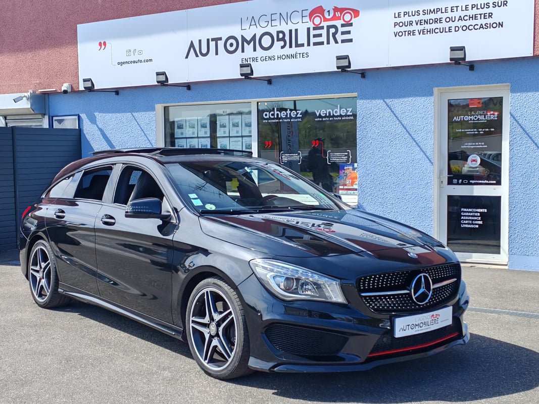 Mercedes-Benz Classe CLA Shooting Brake 220 d Fascination 7G-DCT — 1