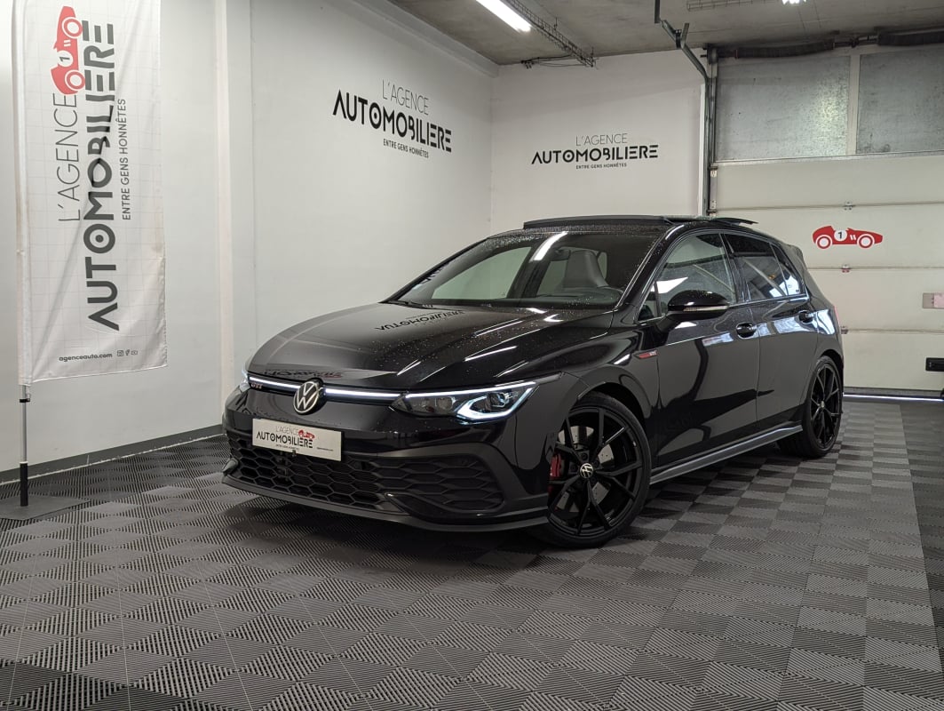 Volkswagen Golf VIII 2.0 TSI 300 GTI CLUBSPORT DSG7 — 1