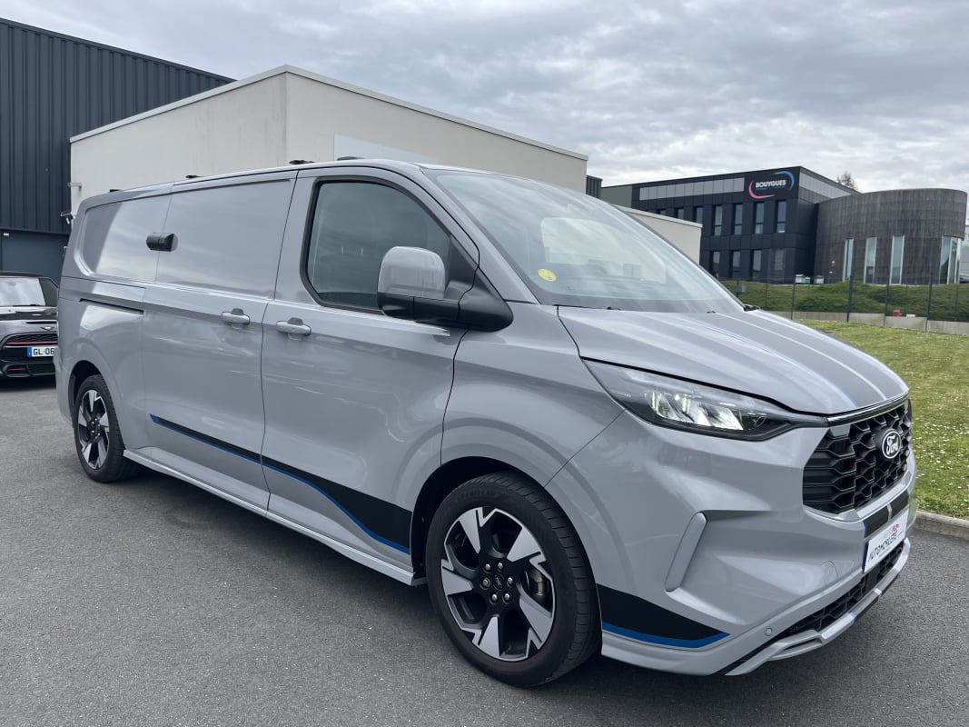 Ford Transit Custom Fg 2.0L ECOBLUE 170CH L2H1 BVA8 SPORT/ Garantie FORD 10/2029 — 1