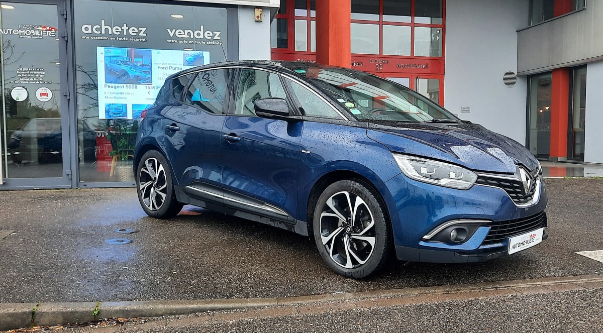 Renault Scenic 1.7 BLUEDCi INTENS BOSE 150CH 1ère main — 1
