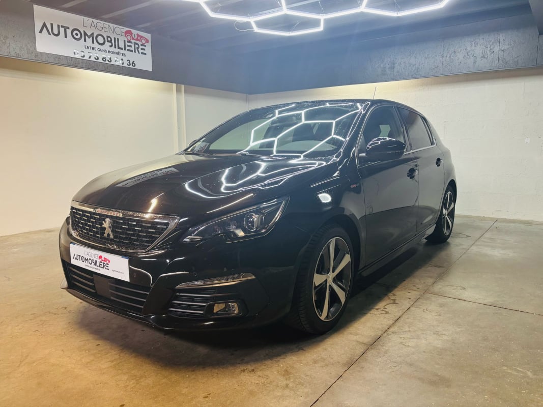 Peugeot 308 1.2 130 CH GT LINE (ATTELAGE) — 1
