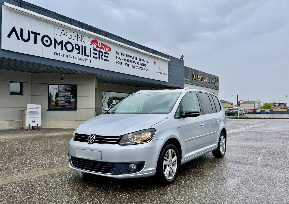 Volkswagen Touran 1.6 TDI MATCH 7 Places — 1