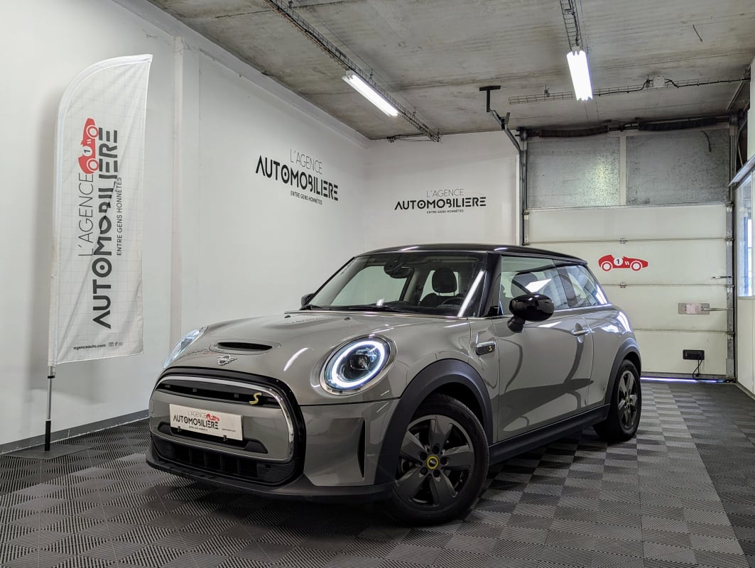 Mini Mini II (2) (F56) COOPER SE 184 ESSENTIAL 32.6 KWH — 1