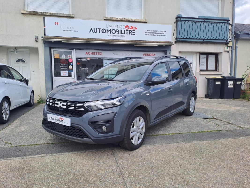 Dacia Jogger 1.6 Hybrid 141cv Expression 5 Places - 1ère main — 1
