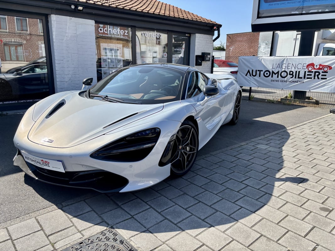 Mclaren 720s LUXURY