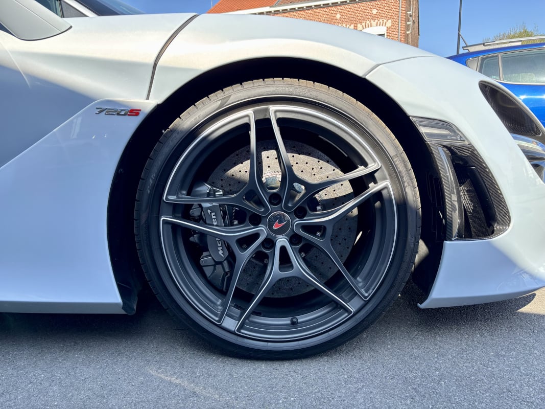 Mclaren 720s LUXURY — 40