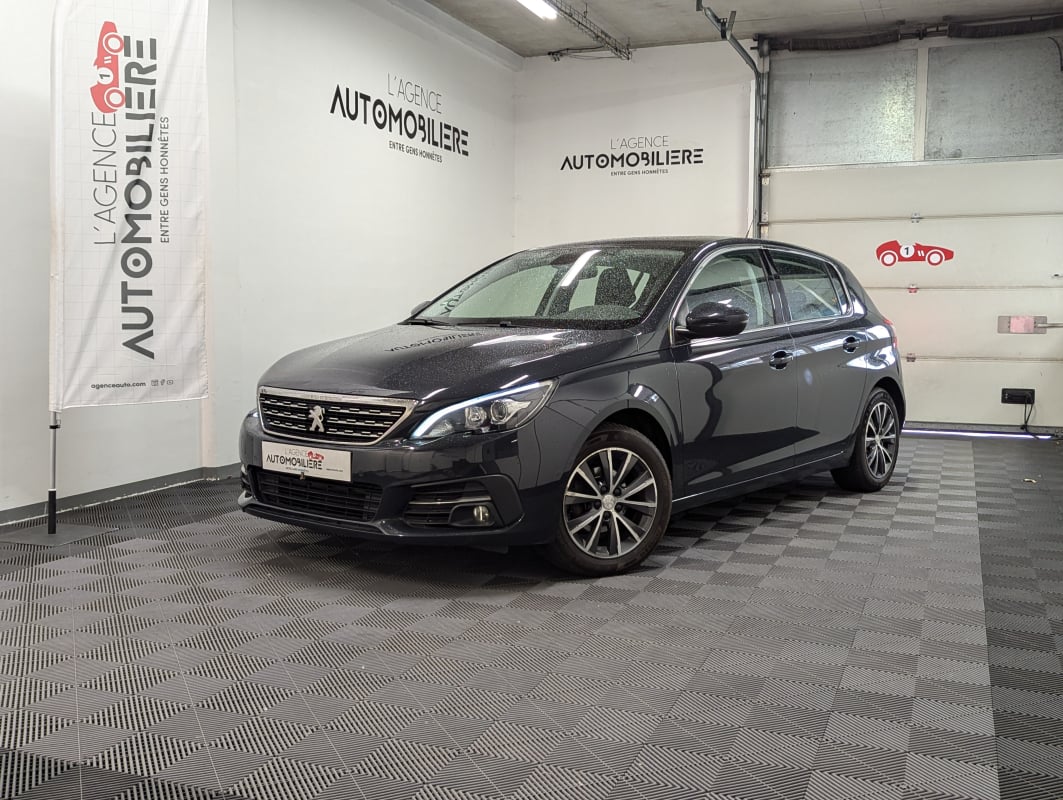 Peugeot 308 1.5 BLUEHDI 130 S&S ALLURE — 1