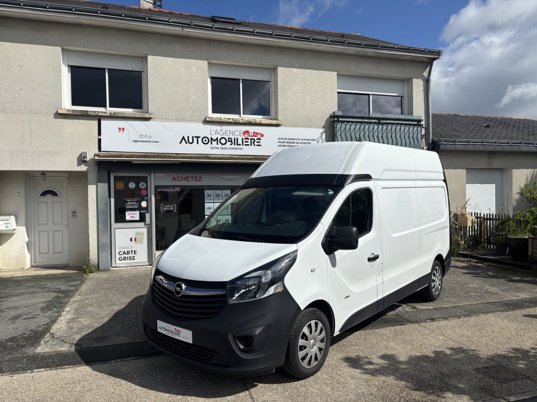 Opel Vivaro L2H2 1.6 CDTI 120 cv - Chaine de distribution — 1