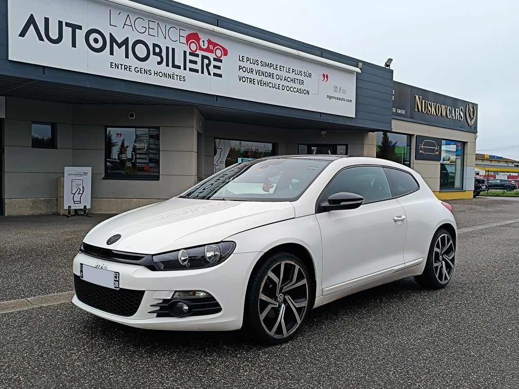 Volkswagen Scirocco 2.0 TDI 140 CV BOITE AUTO DSG6 — 1